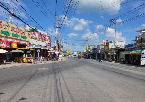 My Hanh Junction – a busy commercial and transport hub near Plot No.430 in Duc Hoa, Long An